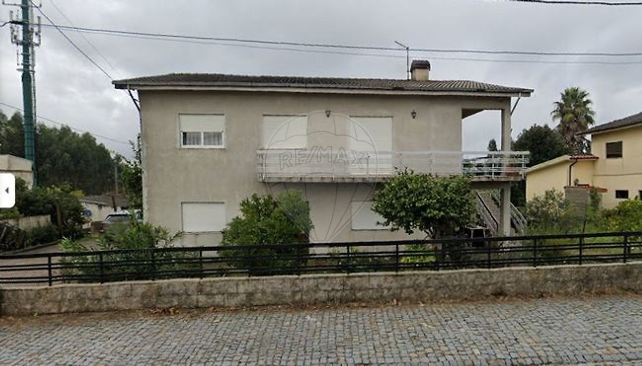 Moradia - Vilar do Torno e Alentém, Lousada, Porto