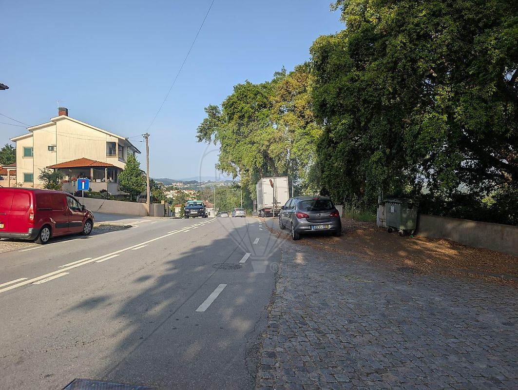 Terreno à venda em Lousada