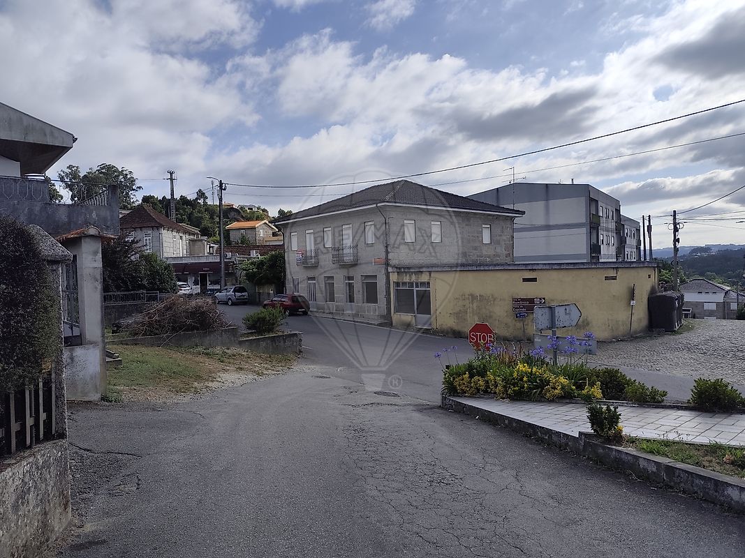 Moradia - Meinedo, Lousada, Porto