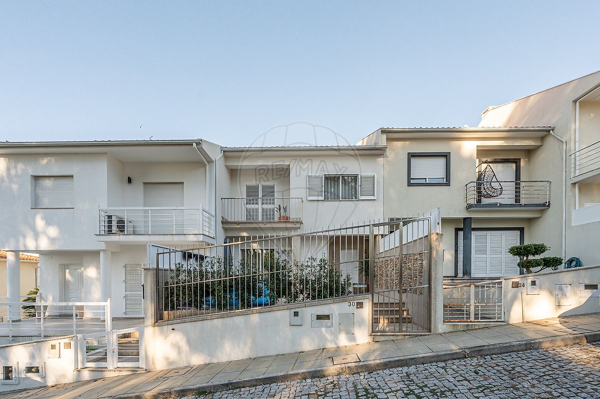 Moradia T3 - São Martinho Recezinhos, Penafiel, Porto