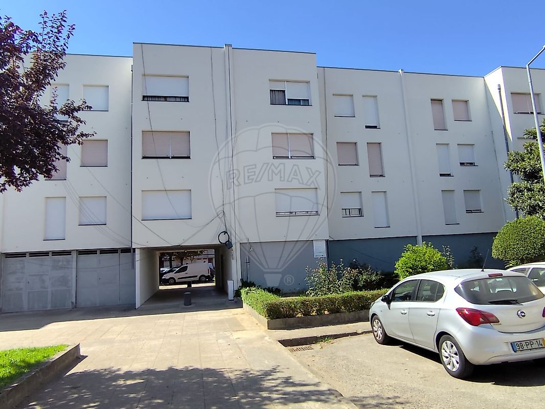 Apartamento T3 - Cristelos, Boim e Ordem, Lousada, Porto
