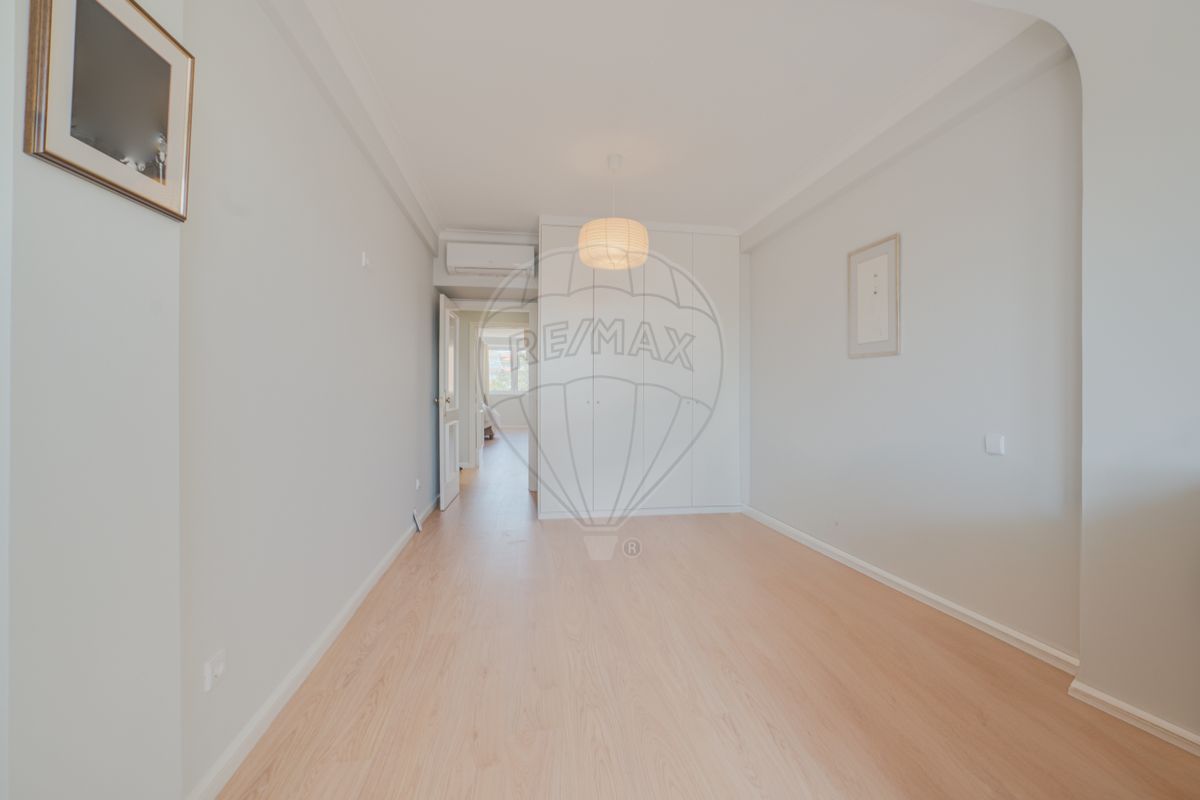 listing 124261177-25 picture-0