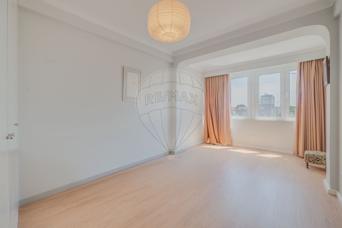 listing 124261177-25 picture-0