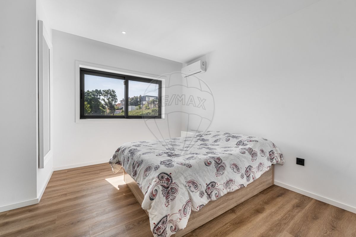 listing 124261257-1 picture-0