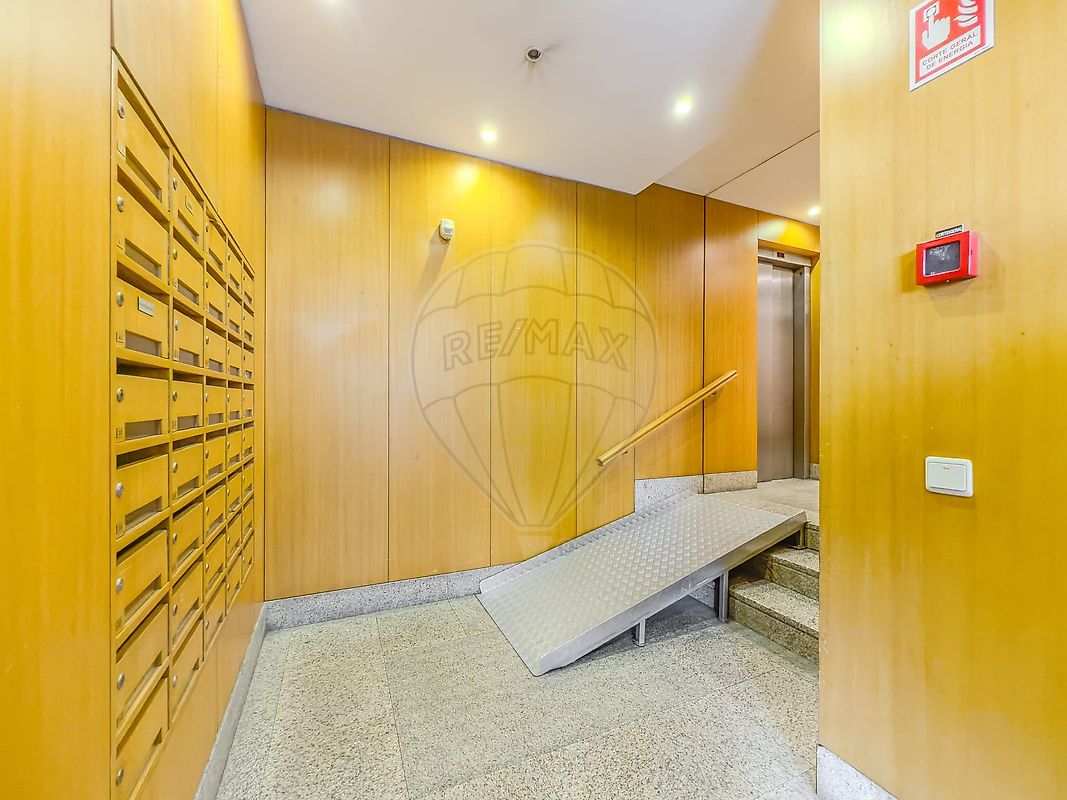 listing 124261063-223 picture-0