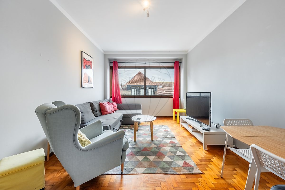 Apartamento T3 à venda em Porto