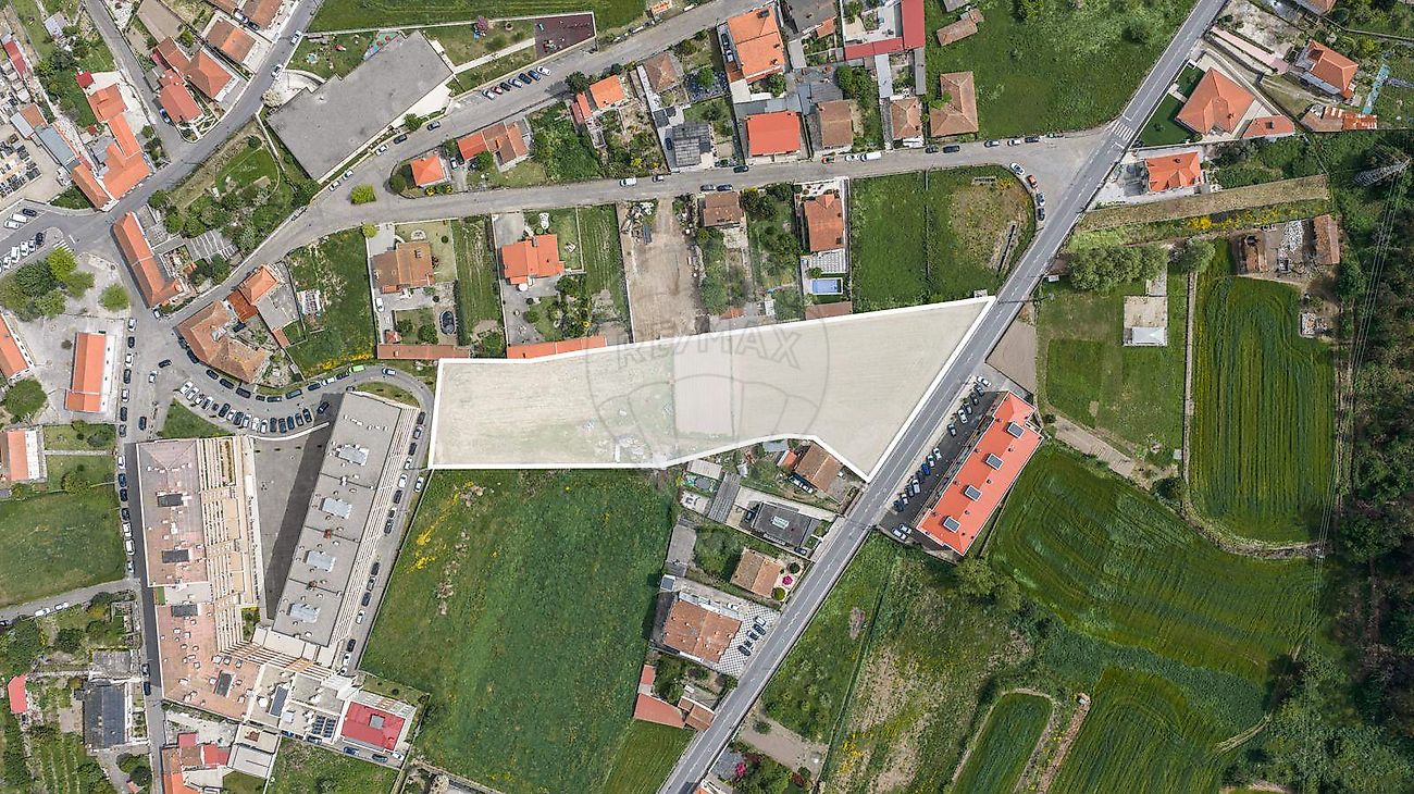 Terreno - Coronado (São Romão e São Mamede), Trofa, Porto