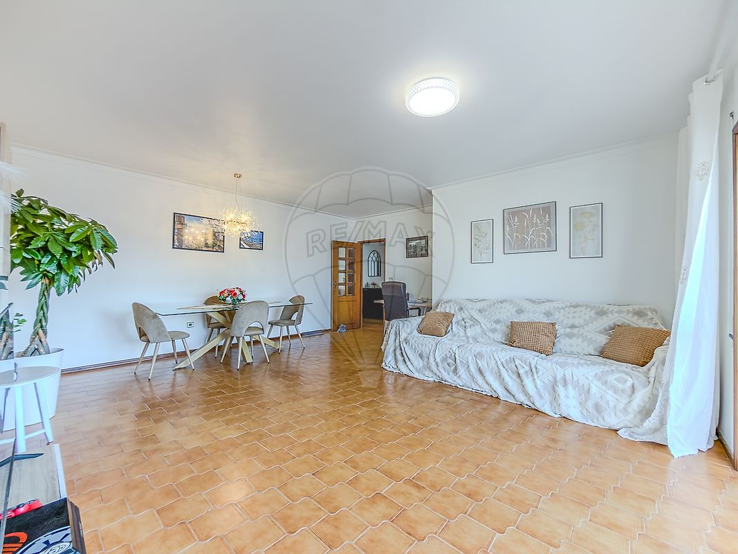 Apartamento T3 à venda em Valongo