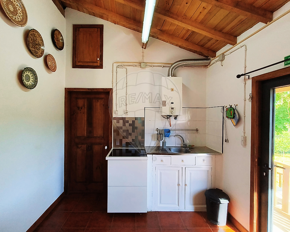 Moradia T3 à venda em Celas, Vinhais — foto 8