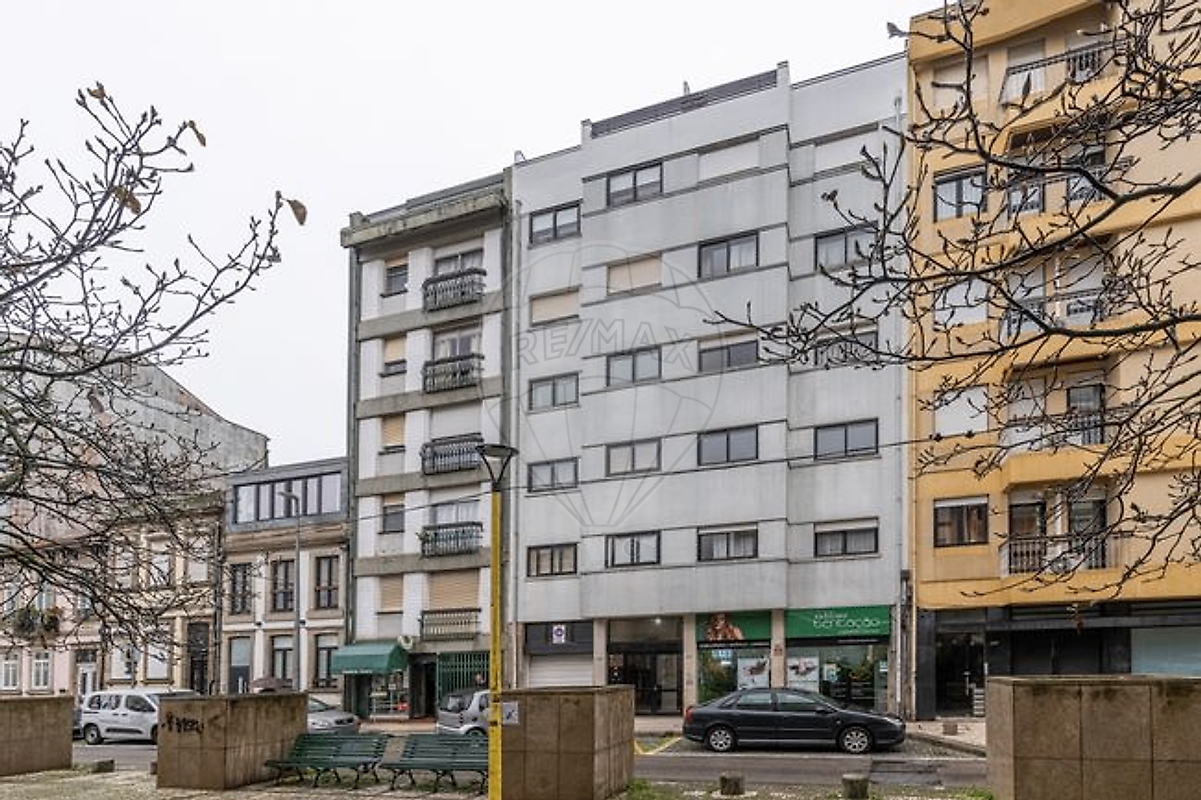 Apartamento T2 à venda em Porto