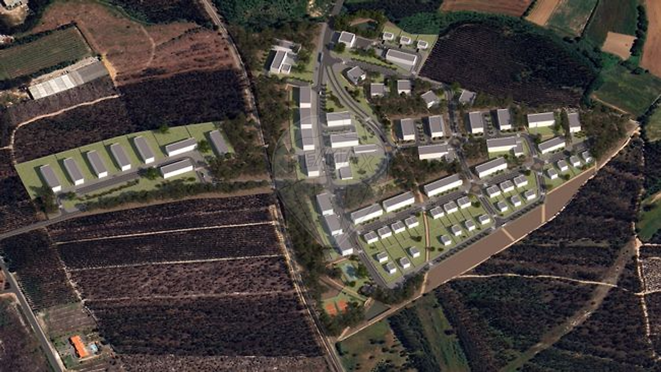 Land for sale in Alcobaça, Portugal — €1,100,000