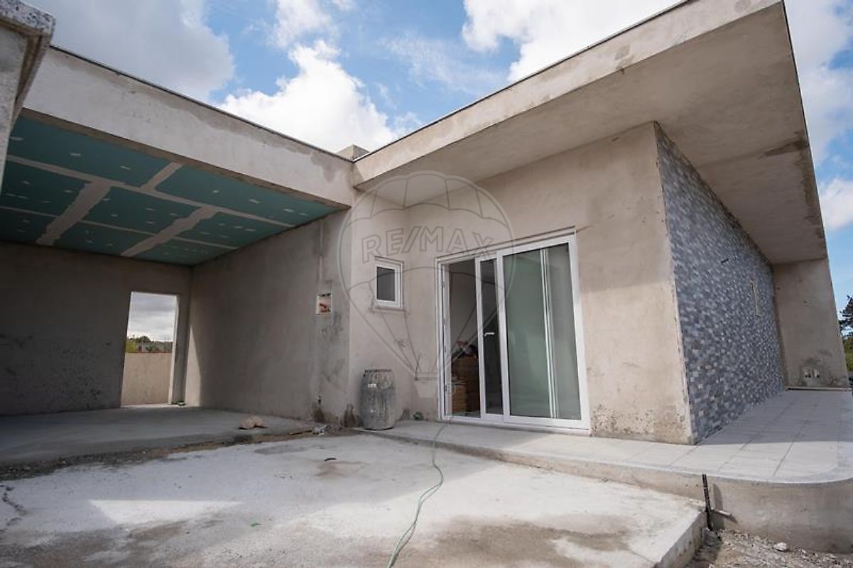 listing 124271045-4 picture-0
