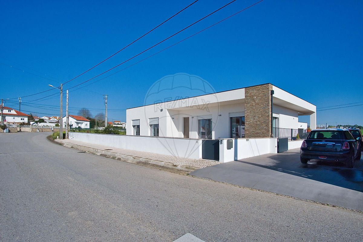 listing 124271045-16 picture-0