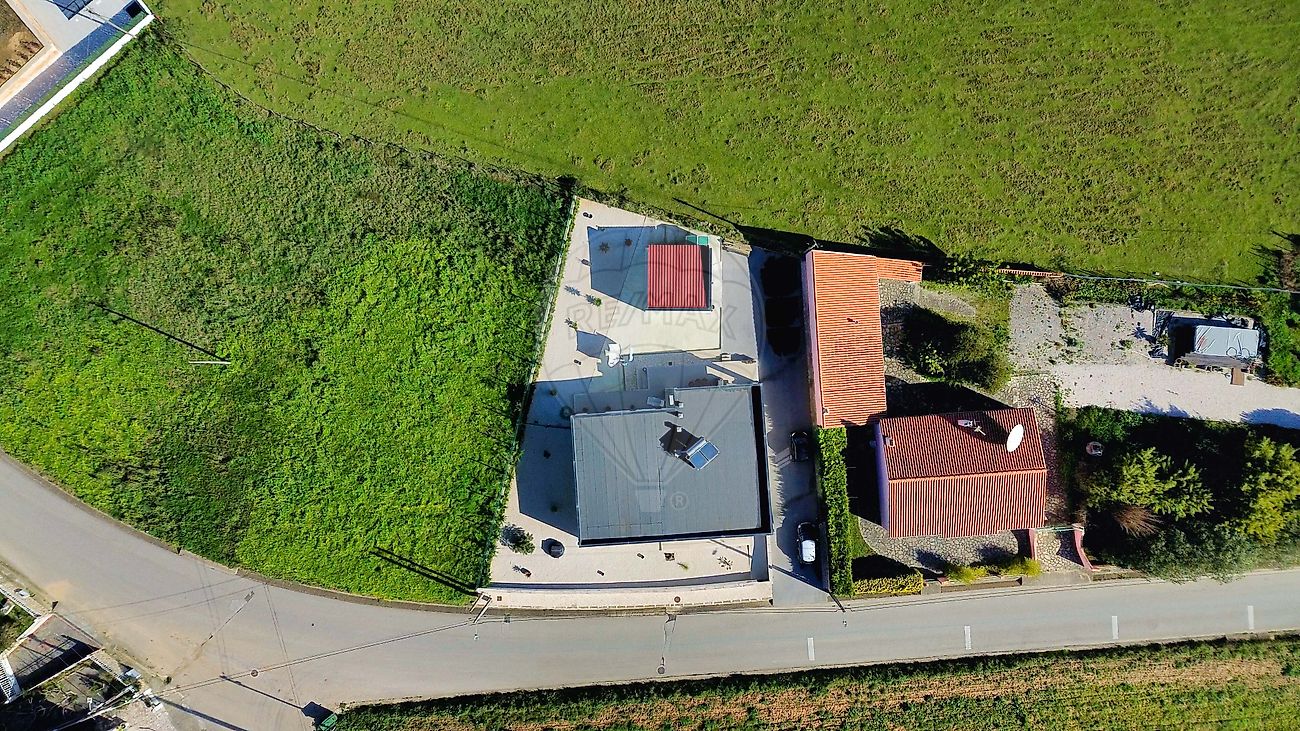 listing 124271045-16 picture-0