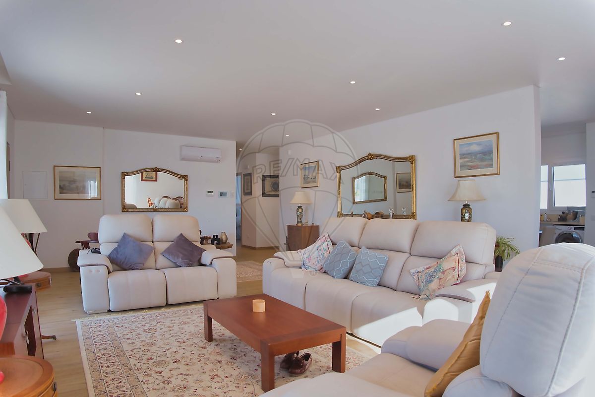 listing 124271045-16 picture-0