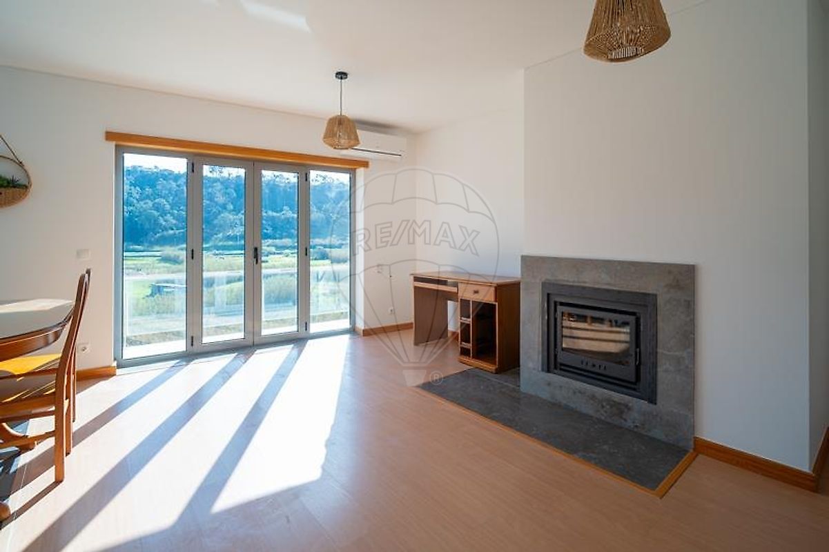 Apartamento T2 à venda em Nazaré