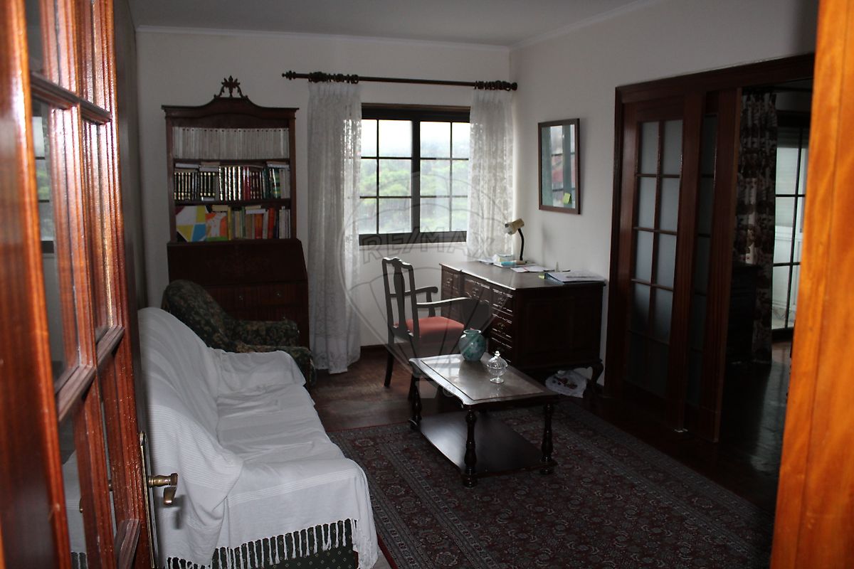 Apartamento T2 à venda em Sintra