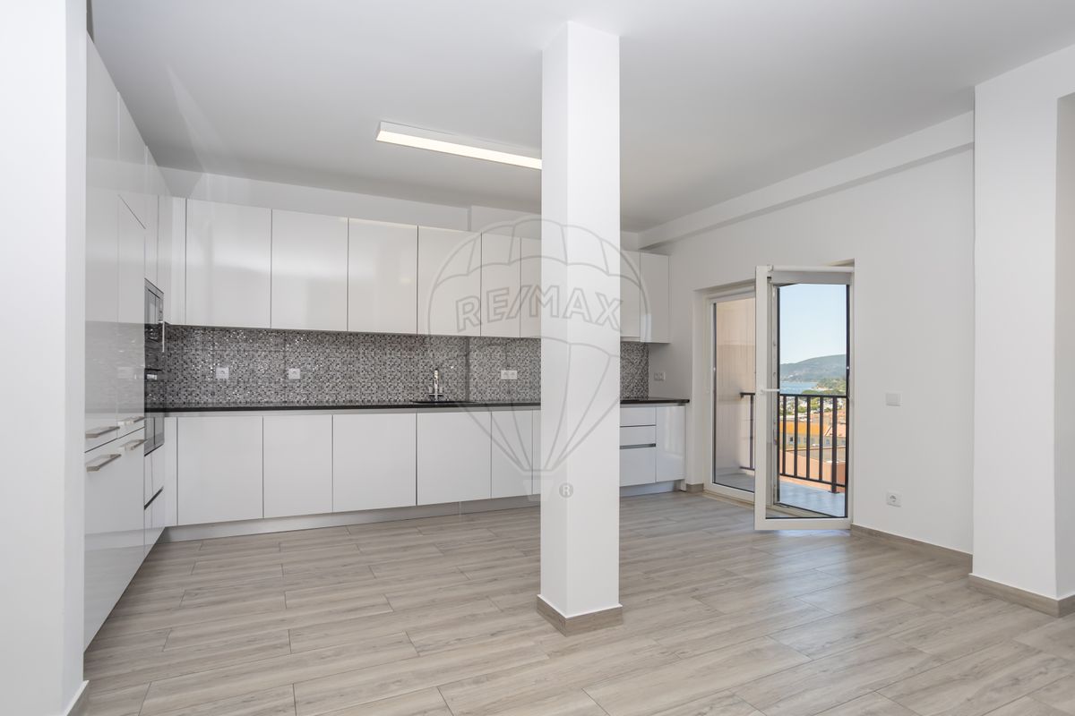 listing 124291073-36 picture-0