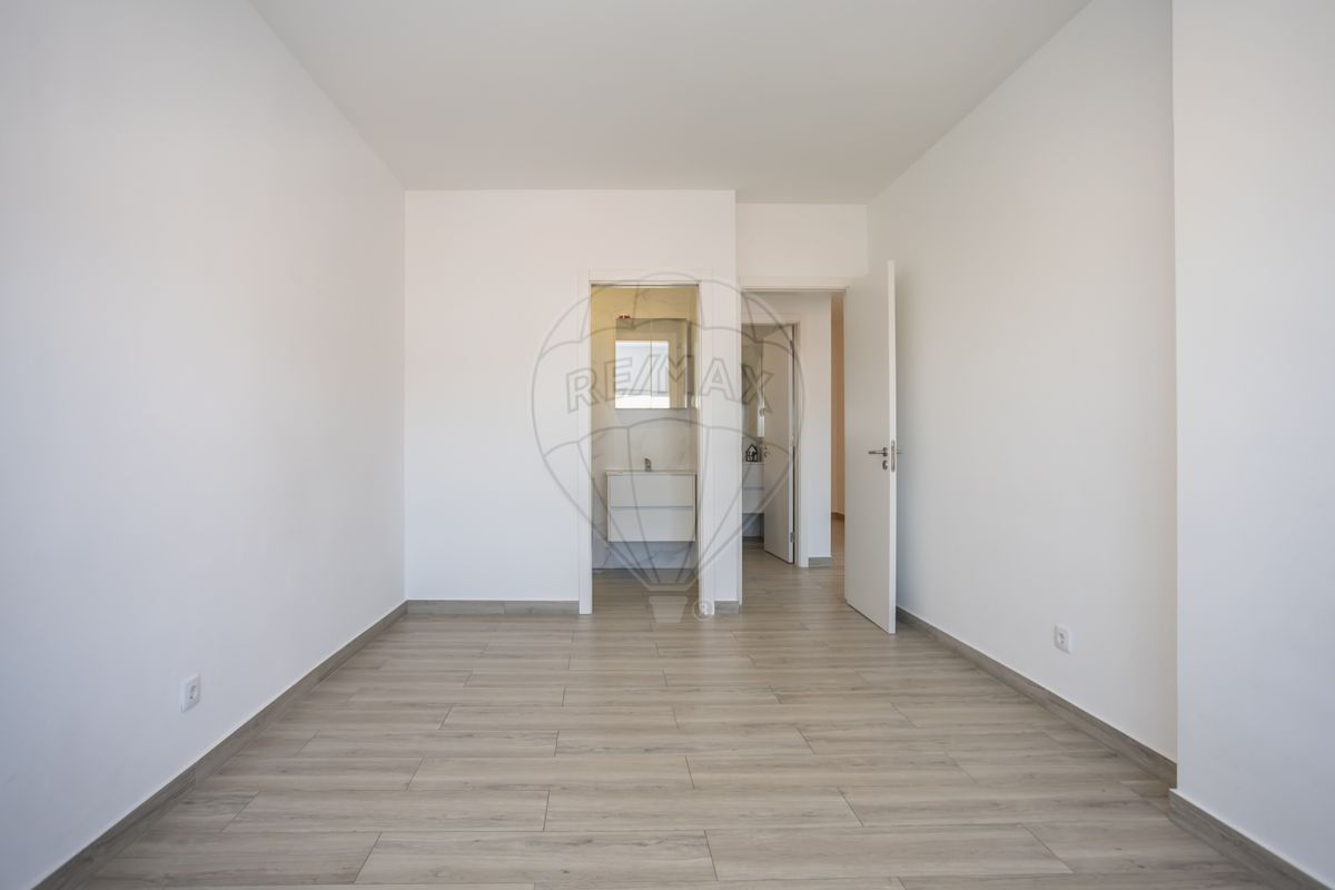 listing 124291073-36 picture-0