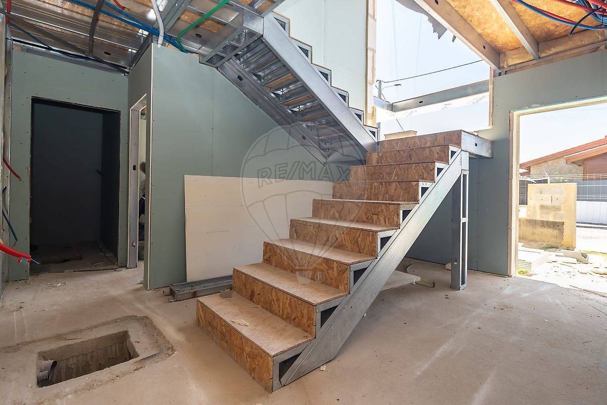 Moradia T4 à venda em Santo António da Charneca, Barreiro — foto 11