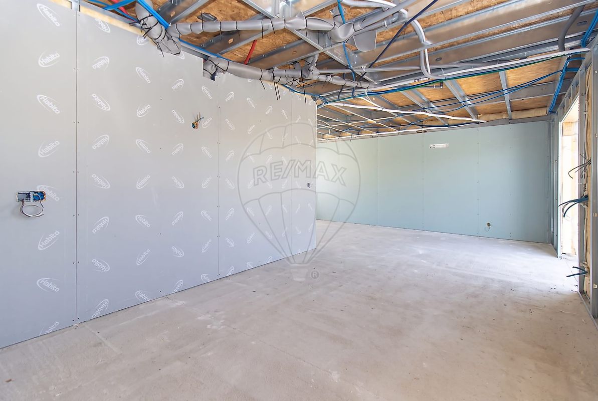 Moradia T4 à venda em Santo António da Charneca, Barreiro — foto 17
