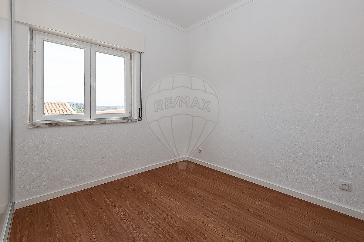 Moradia T3 à venda em São Quintino, Sobral de Monte Agraço — foto 6