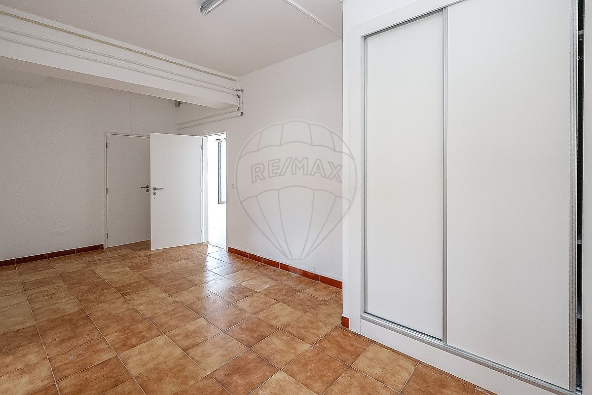 Moradia T3 à venda em São Quintino, Sobral de Monte Agraço — foto 8