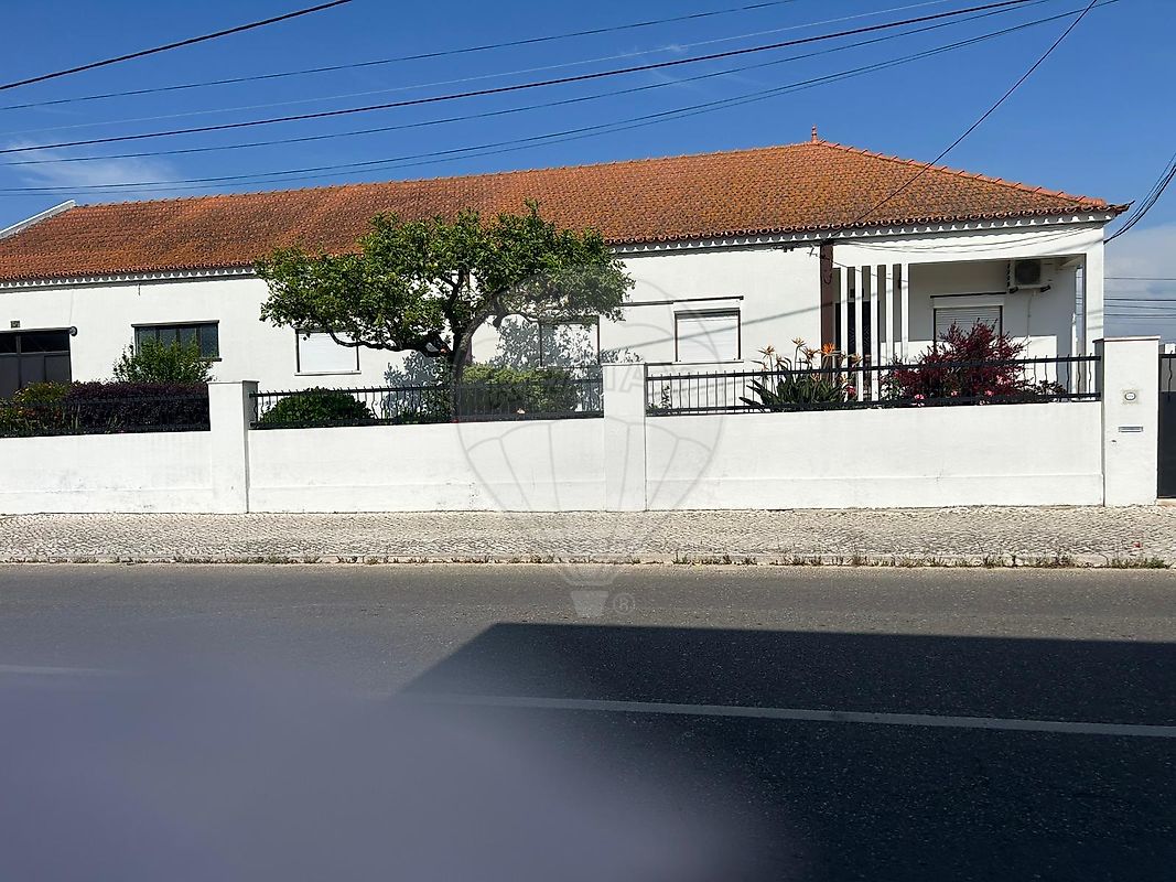 Moradia T4 à venda em Palmela