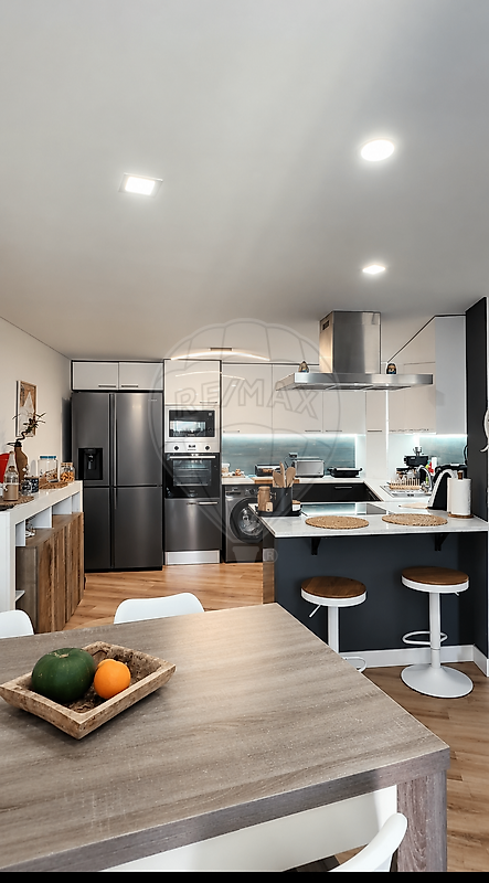 Apartamento T2 à venda em Setúbal