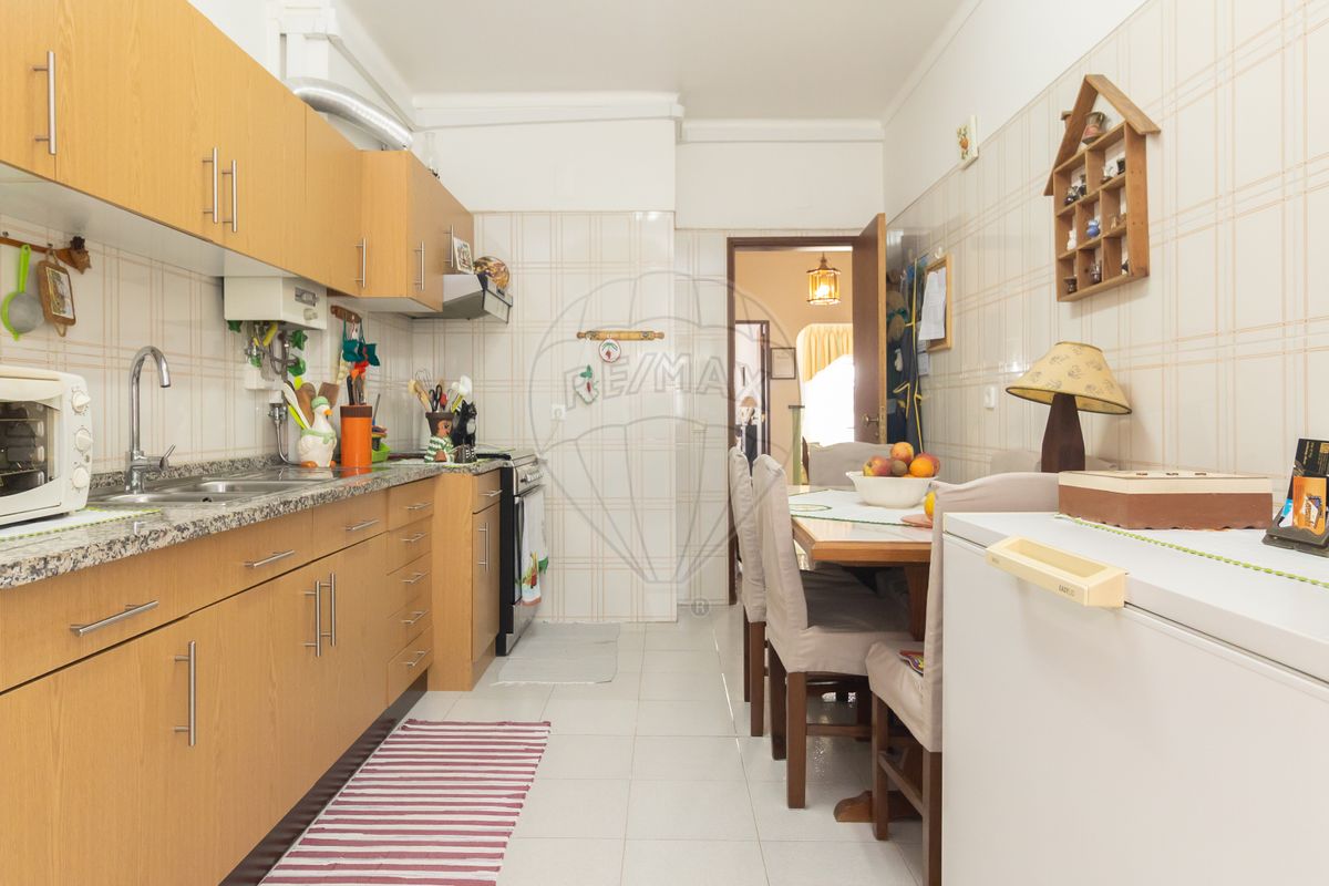 listing 124301159-7 picture-0