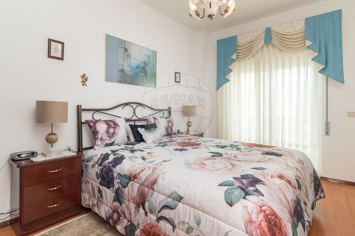 listing 124301159-7 picture-0