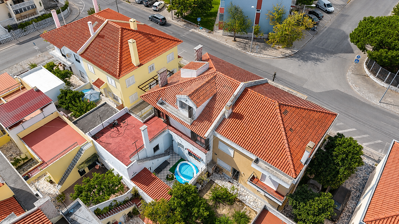 Apartamento T6 à venda em Montijo