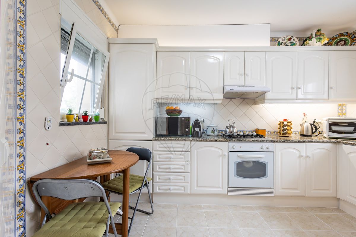 listing 124311243-12 picture-0