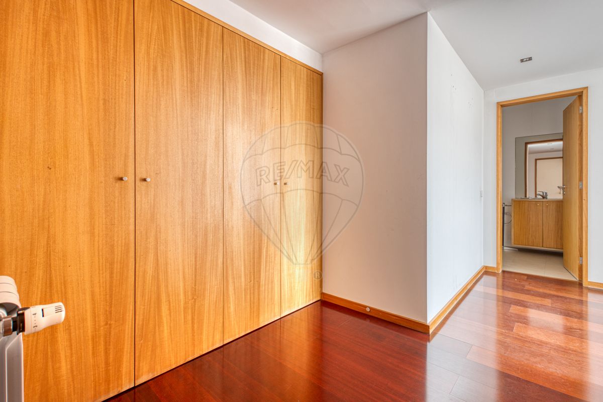 listing 124321105-214 picture-0