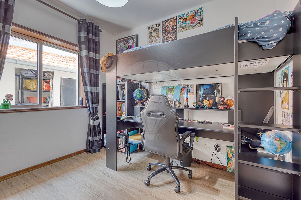 listing 124321033-302 picture-0