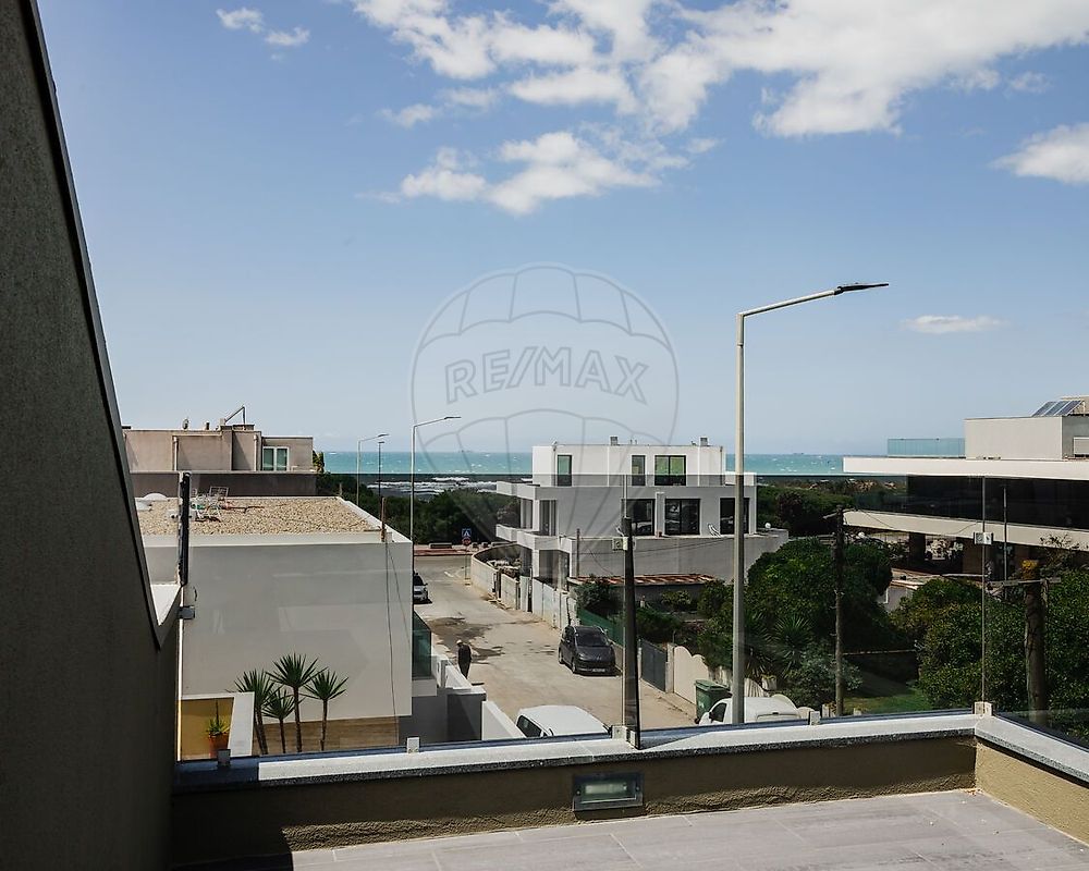listing 124321365-3 picture-0