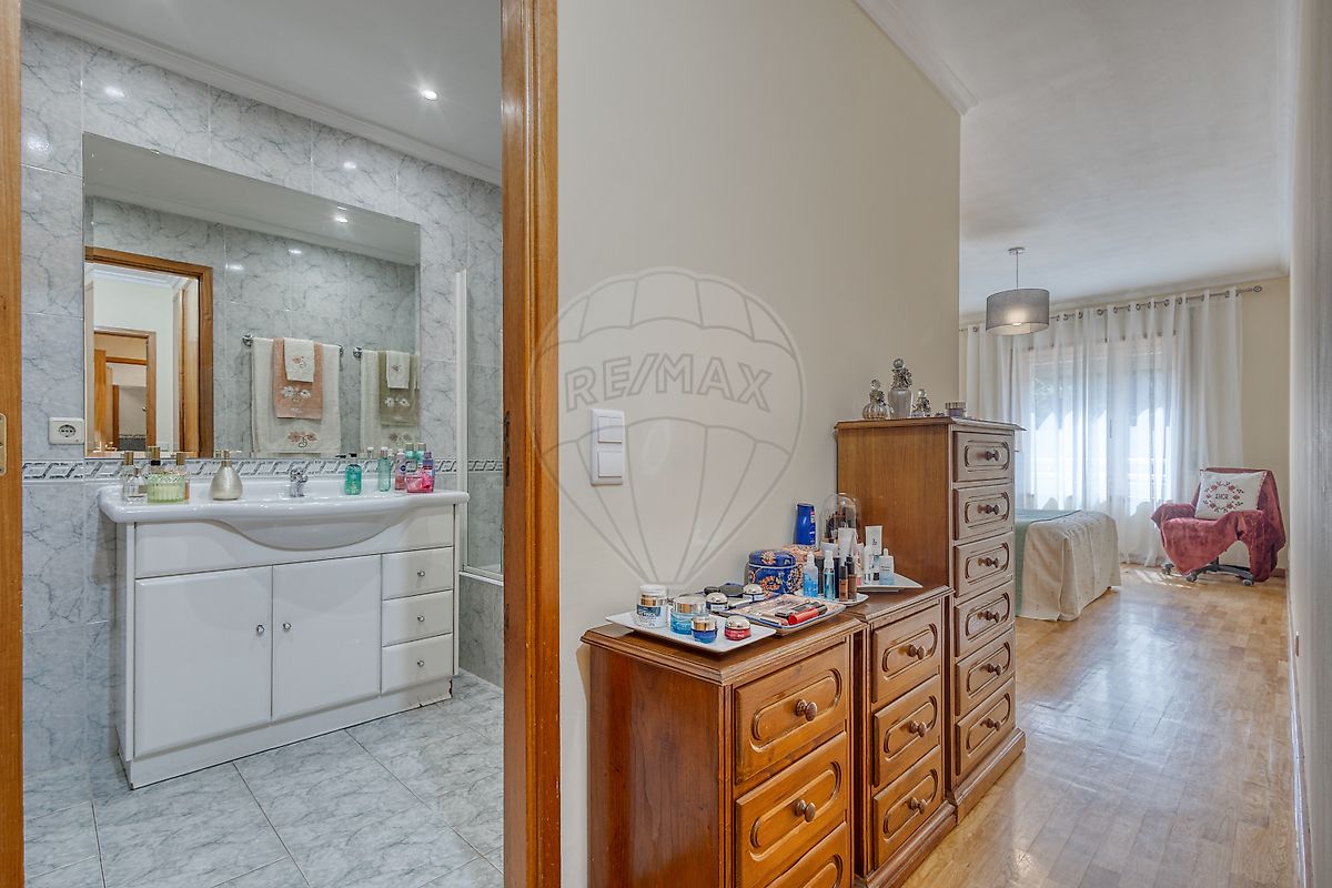 listing 124321137-168 picture-0
