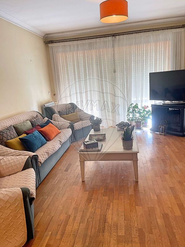 listing 124321137-168 picture-0