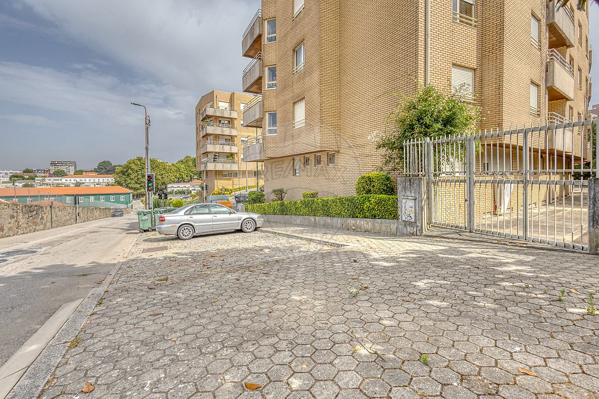 listing 124321137-168 picture-0