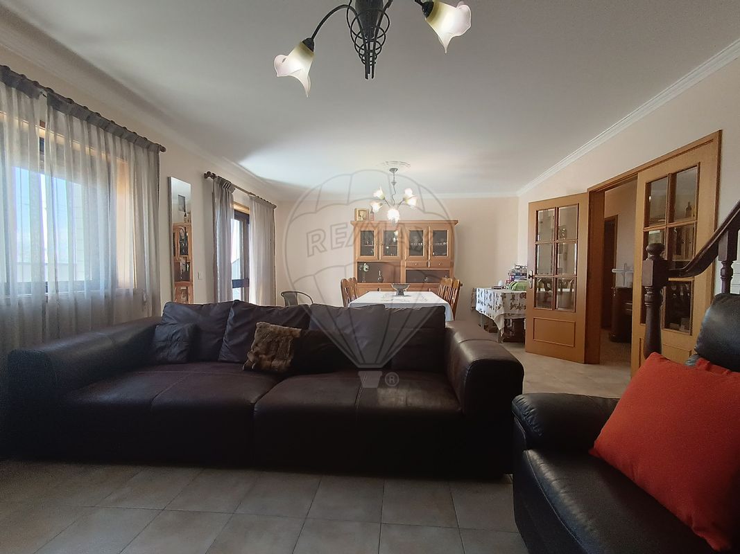 Apartamento T4 para venda