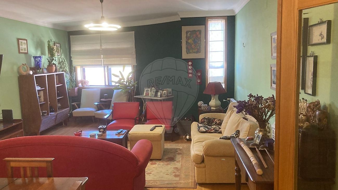 Apartamento T3 à venda em Vila Nova de Gaia