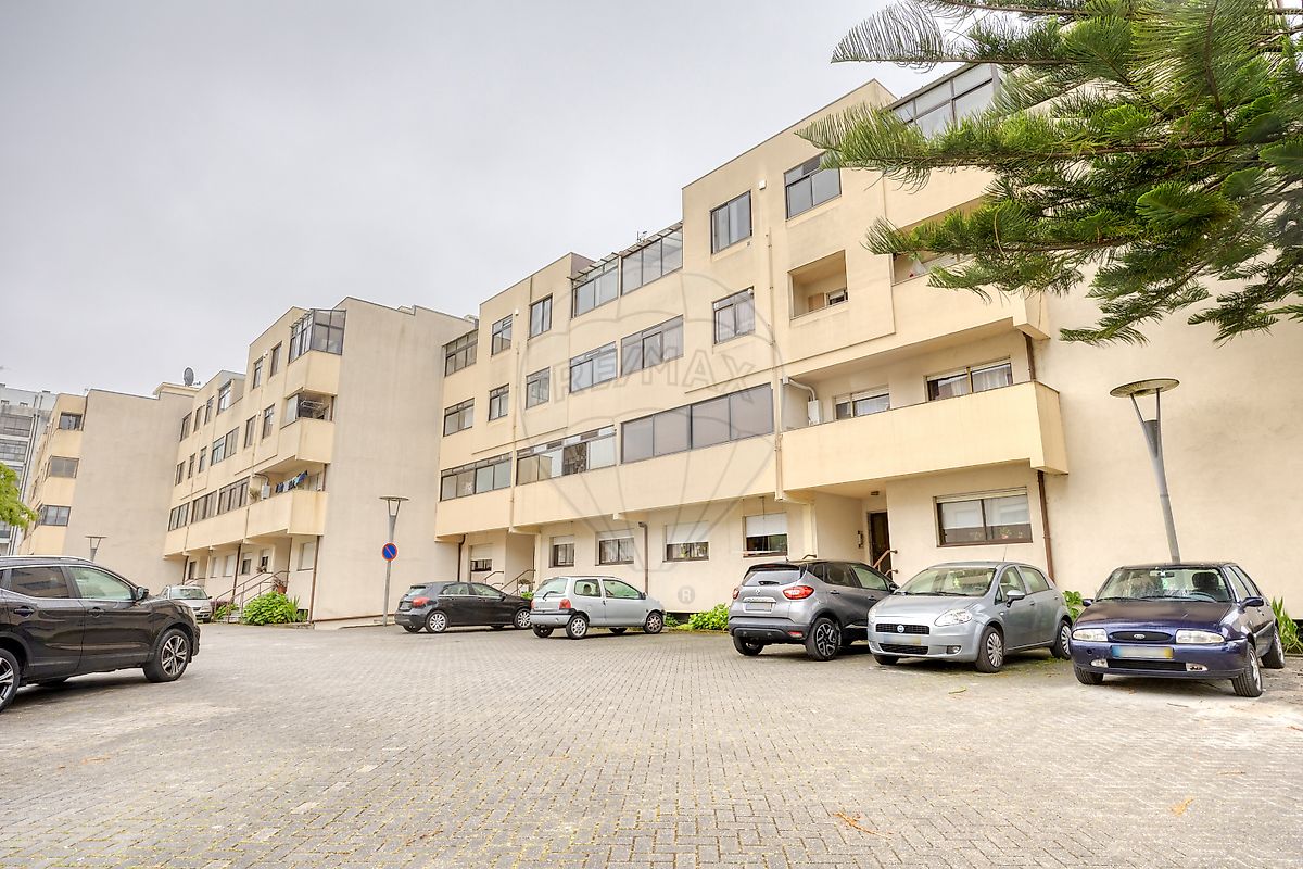 Apartamento - São Mamede de Infesta e Senhora da Hora, Matosinhos, Porto