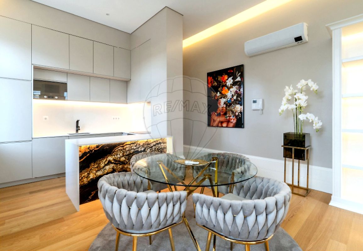 Apartamento T2 à venda em Porto