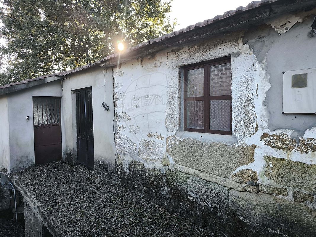 Moradia - Cerva e Limões, Ribeira de Pena, Vila Real