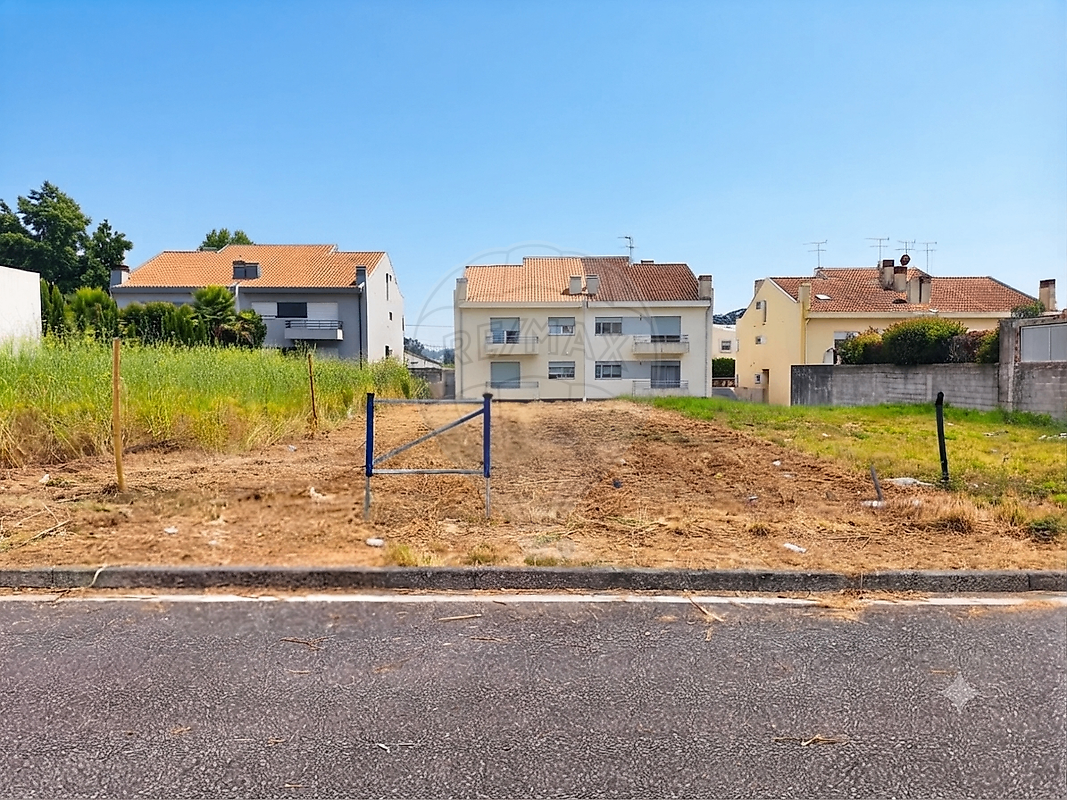 Terreno - Castêlo da Maia, Maia, Porto