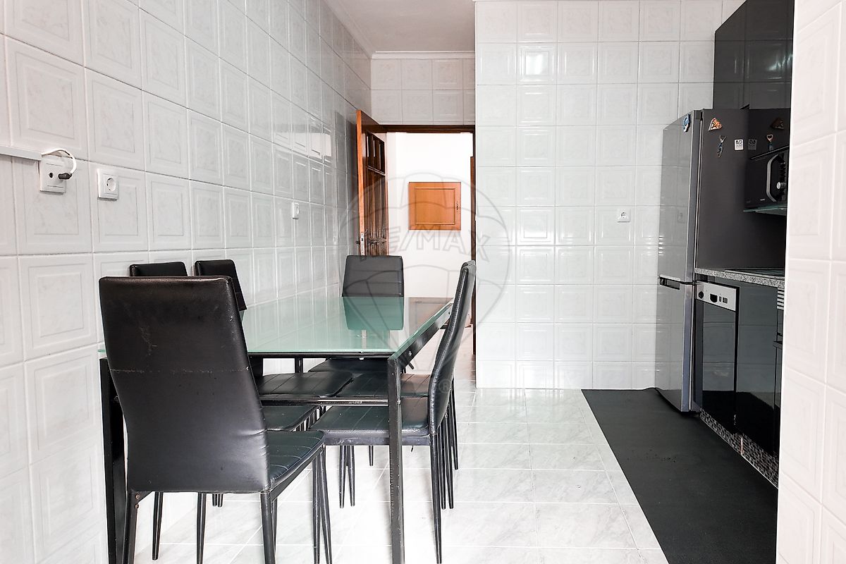 Apartamento T2 à venda em Serzedo e Perosinho, Vila Nova de Gaia — foto 9