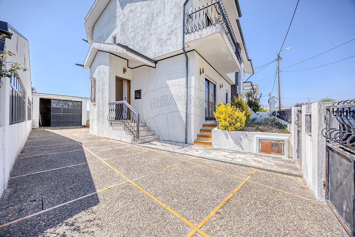 Apartamento T3 à venda em Gondomar