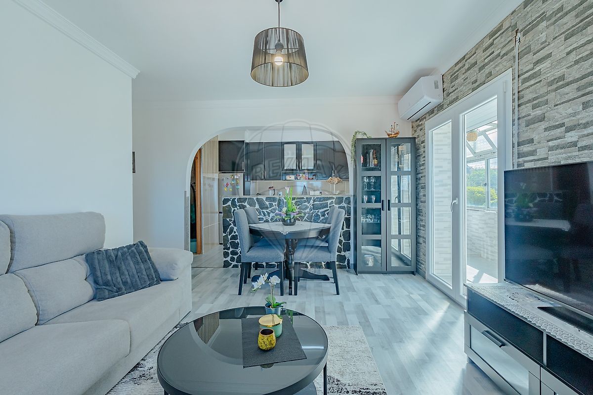 Apartamento T2 à venda em Vila Nova de Gaia
