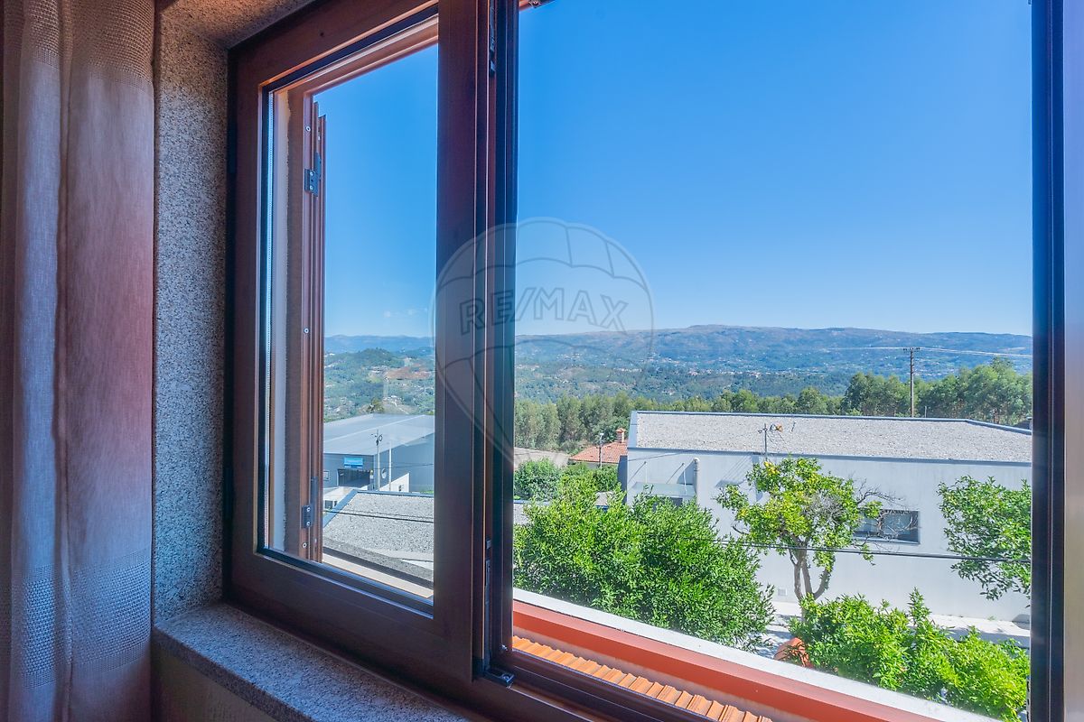 Moradia T4 à venda em Vila Caiz, Amarante — foto 37