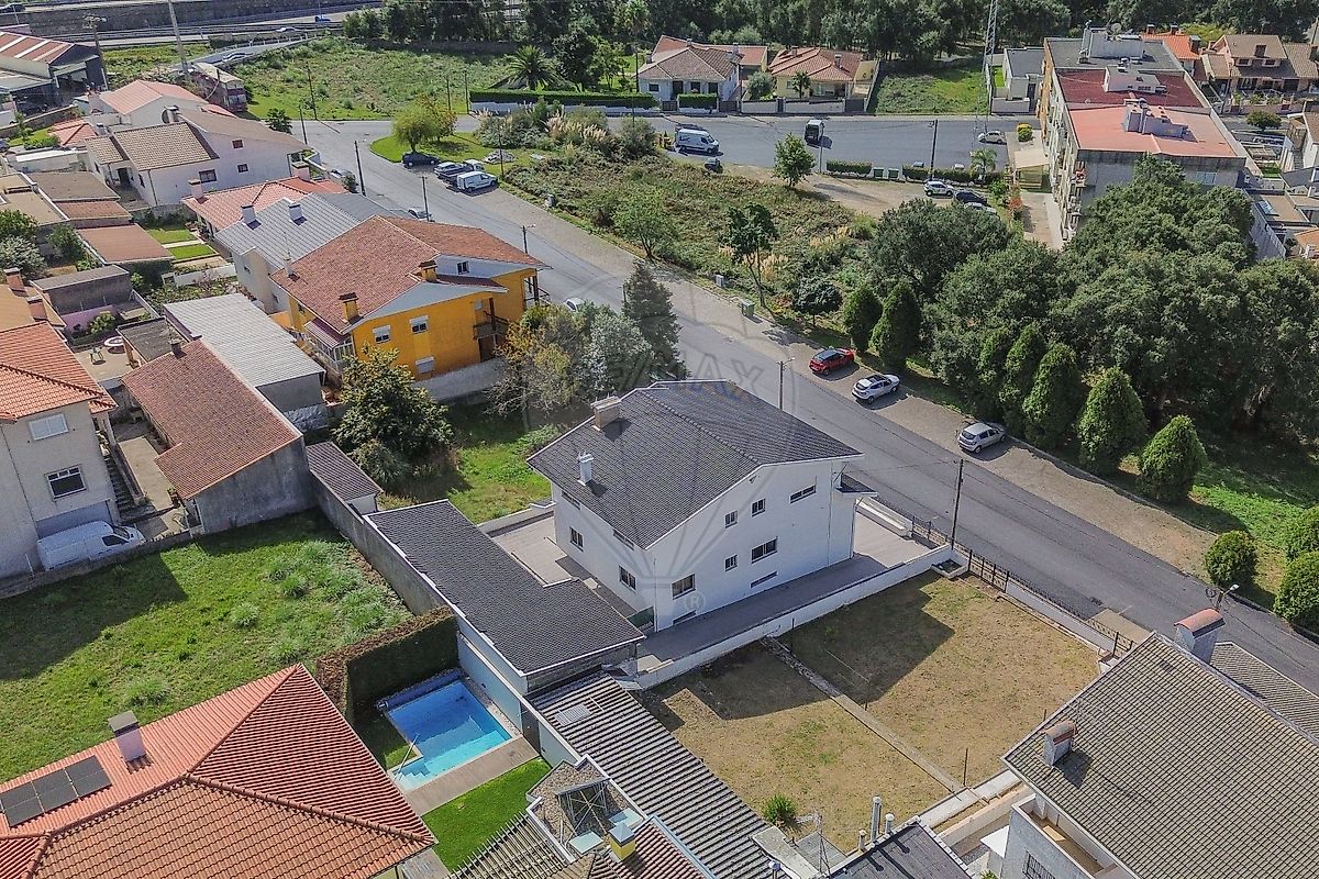 Moradia T4 à venda em Mozelos, Santa Maria da Feira — foto 4